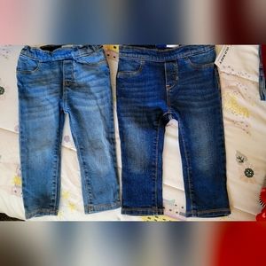 Old Navy baby girl jeans size 18-24 mo